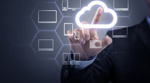 用友云 賦能企業數字化轉型的智能服務與技術支撐